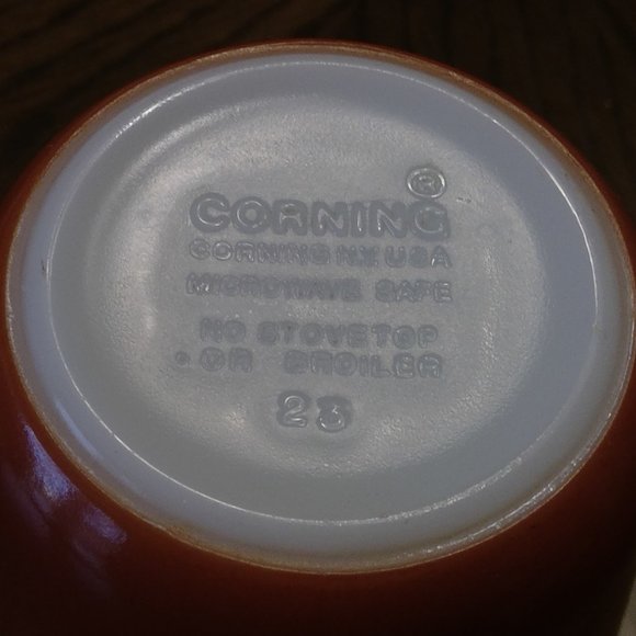 Set of 7 Vintage Corning Burnt Orange Milk Glass Tea Coffee Hot Chocolate Mugs - Picture 9 of 9